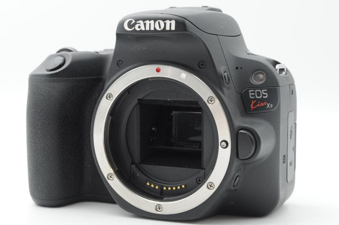 ●超美品②●GW直前SALE● Canon EOS Kiss x9 ダブルレンズ