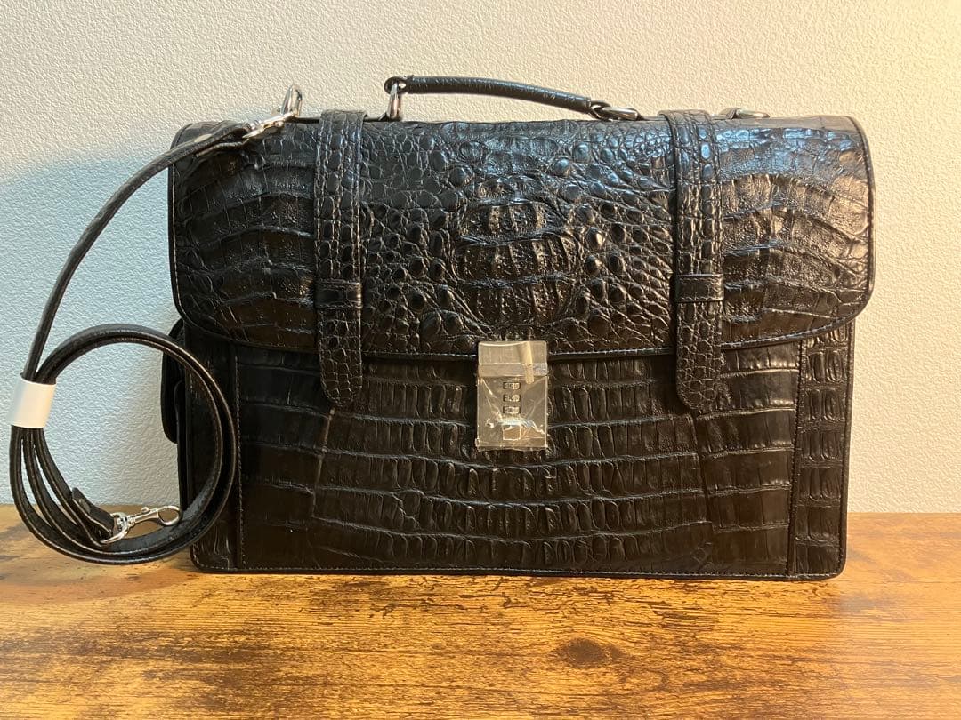 高級 カイマン 美品 ワイド 2way ビジネスバック マットタイプ 本革