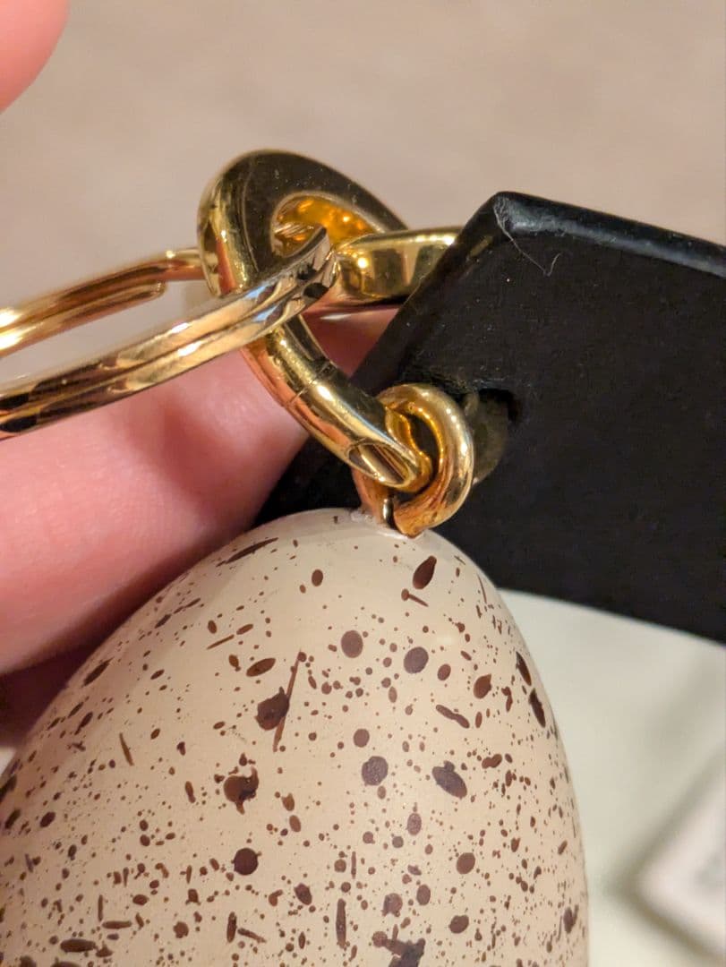 loewe　ロエベ　卵　キーリング