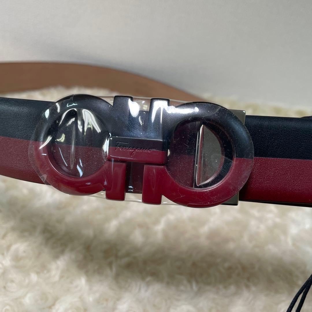 サルヴァトーレ　フェラガモ　新品タグ付き　メンズ　ベルト115