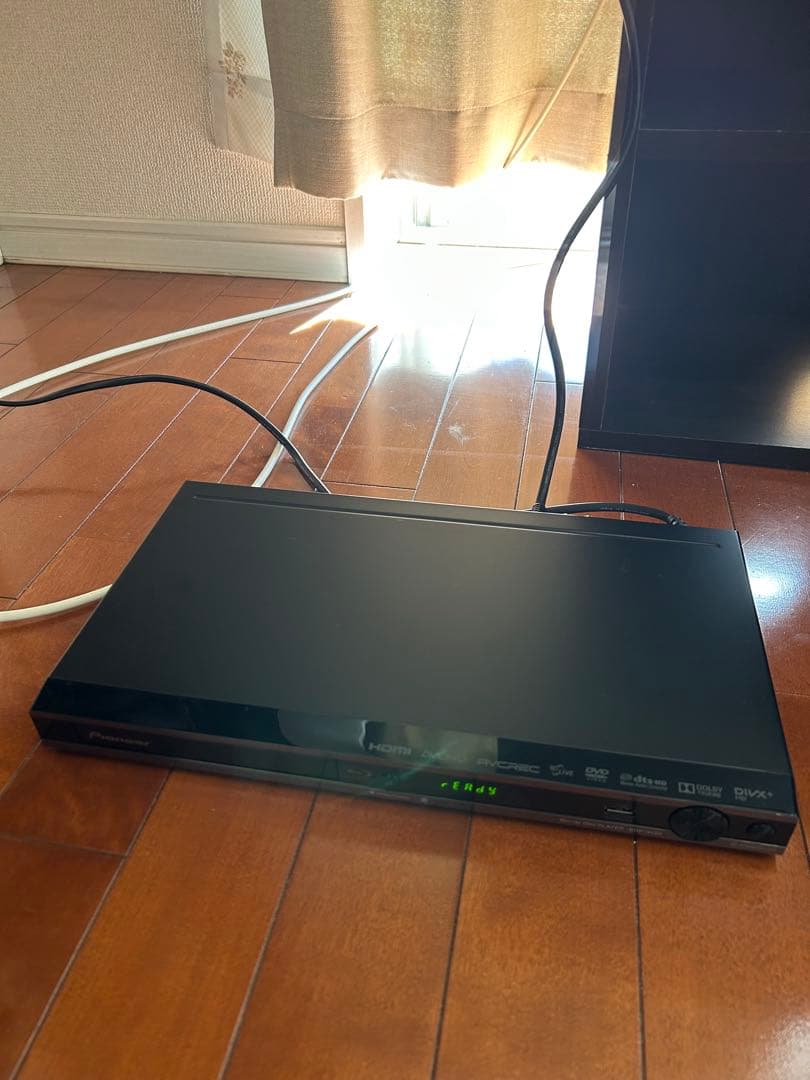 SHARP LC-40H40 40インチ液晶テレビ(BDプレイヤー、テレビ台付)