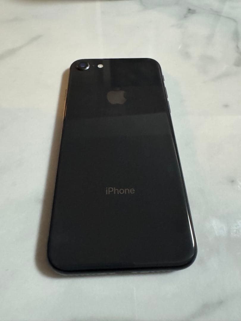 iPhone8 64GB スペースグレイ SIMフリー