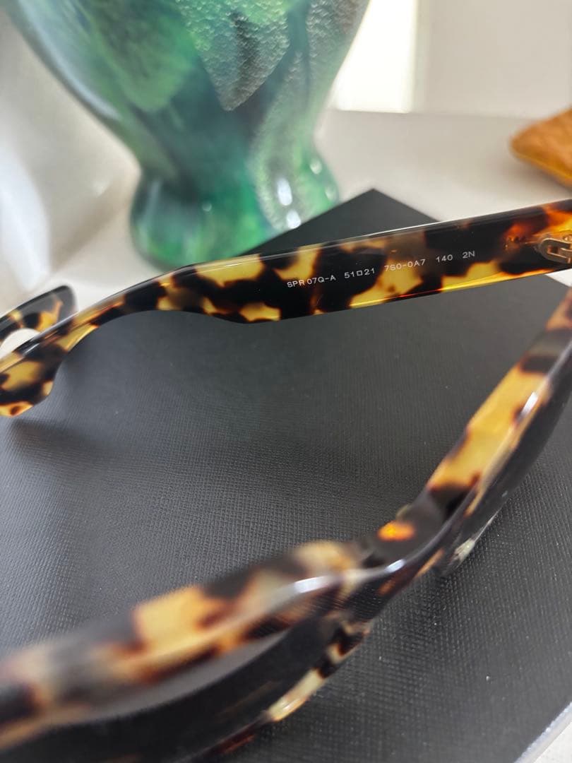 PRADA トータスシェル キャットアイ サングラス