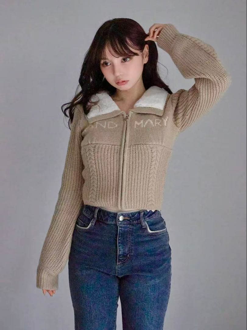 Mary logo zip tops andmary ベージュ ニット