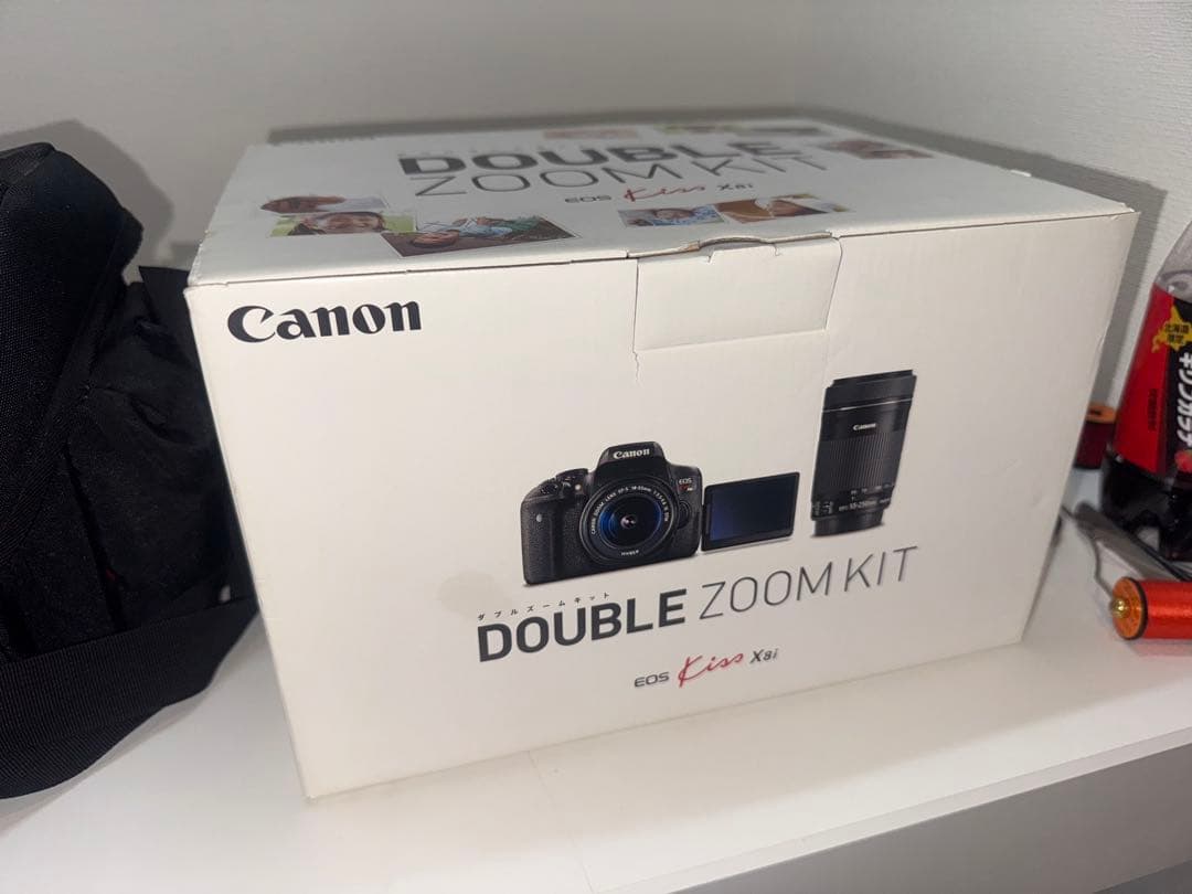 Canon EOS Kiss X8i EF-S 18-55mm 望遠レンズ付き