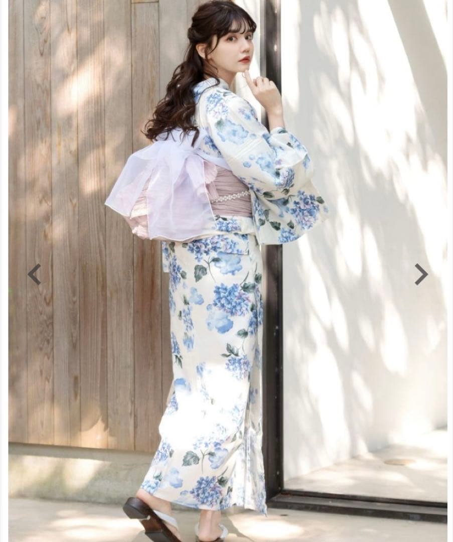 DITA ディータ 浴衣 湊色の水彩紫陽花 白 水色