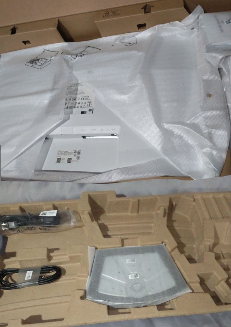 《新品》DELL　27インチモニター　S2722DC (スピーカー付)