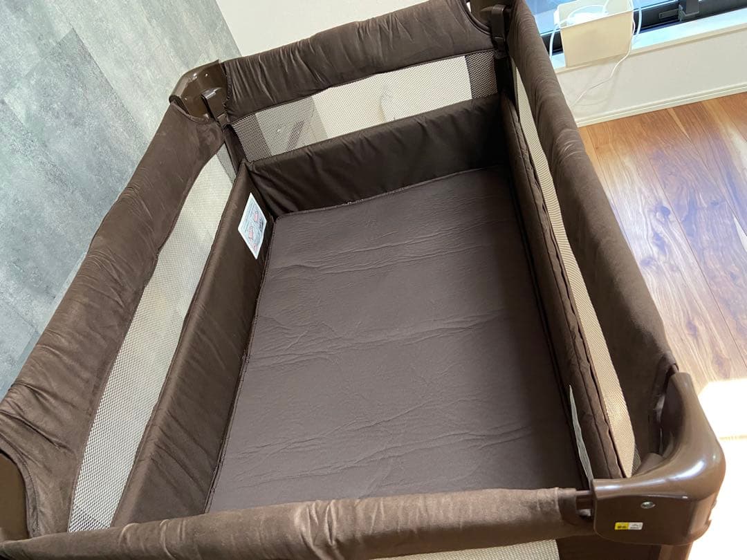 ココネルエアープラス　アップリカAprica ベビーベッド