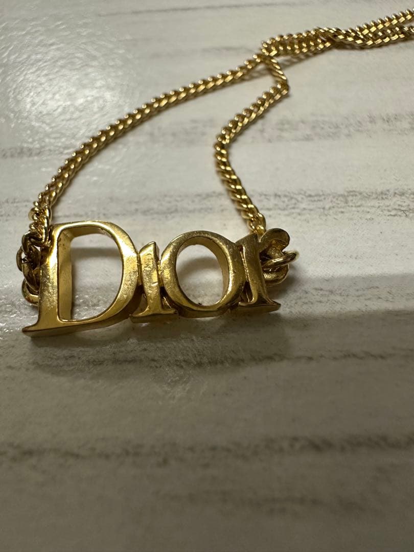 Christian Dior　ディオール　ロゴ　ゴールド　チェーンブレスレット