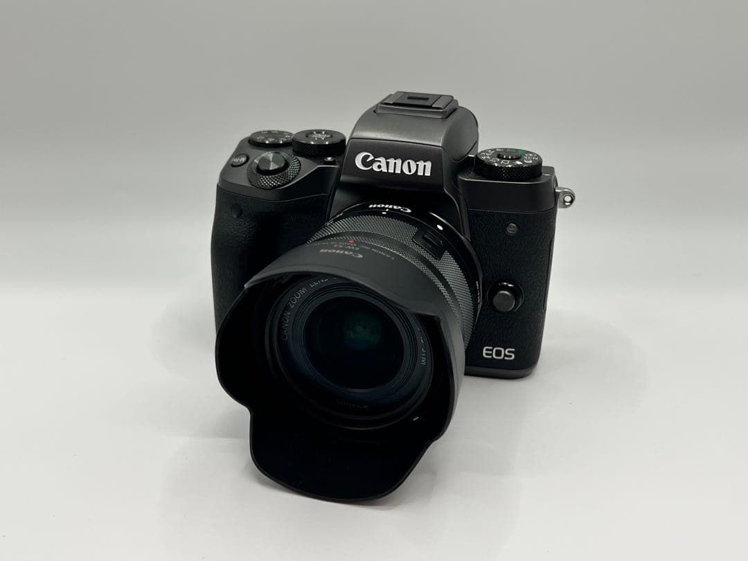Canon EOS M5 ミラーレスカメラ 本体とレンズセット