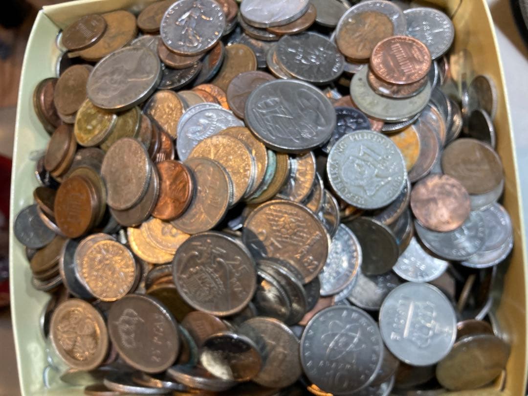 k*様 M0139【外国硬貨】約5kg 古銭　硬貨　　メダル　まとめ売り