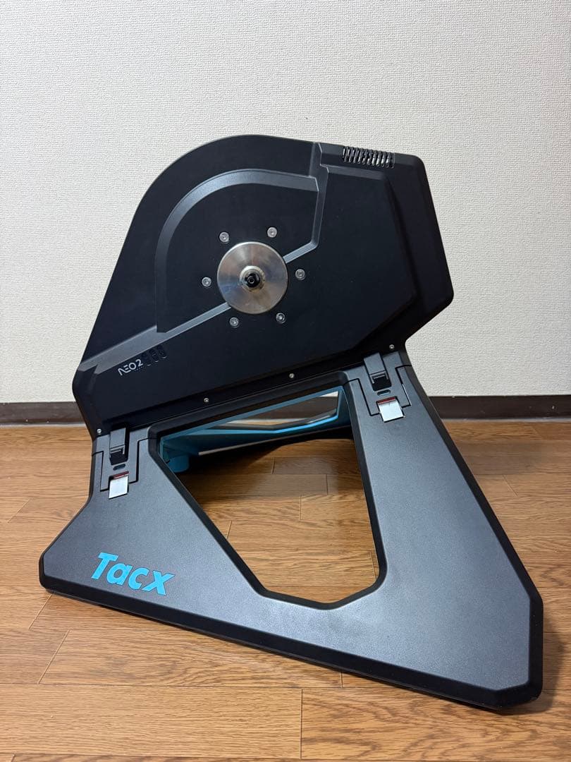 Tacx NEO2 SMARTトレーナー