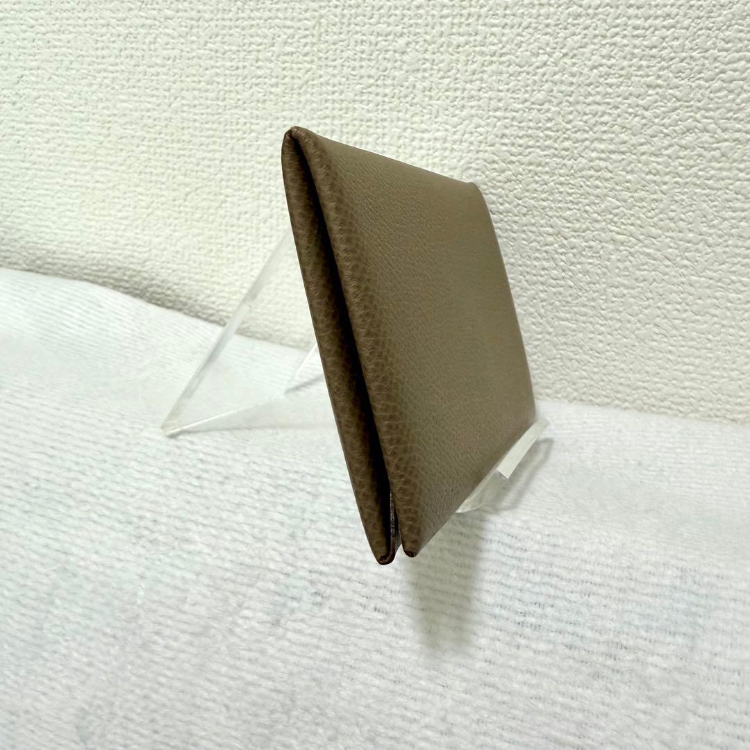 エルメス カルヴィ カードケース 名刺入れ エトゥープ