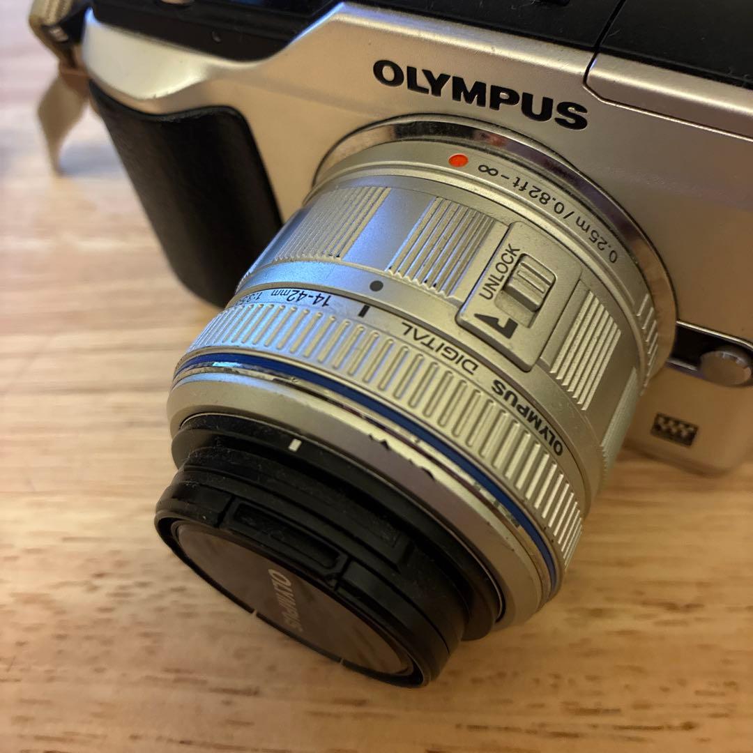 [動作正常]OLYMPUS ミラーレス一眼カメラ 14-42mmレンズ付き