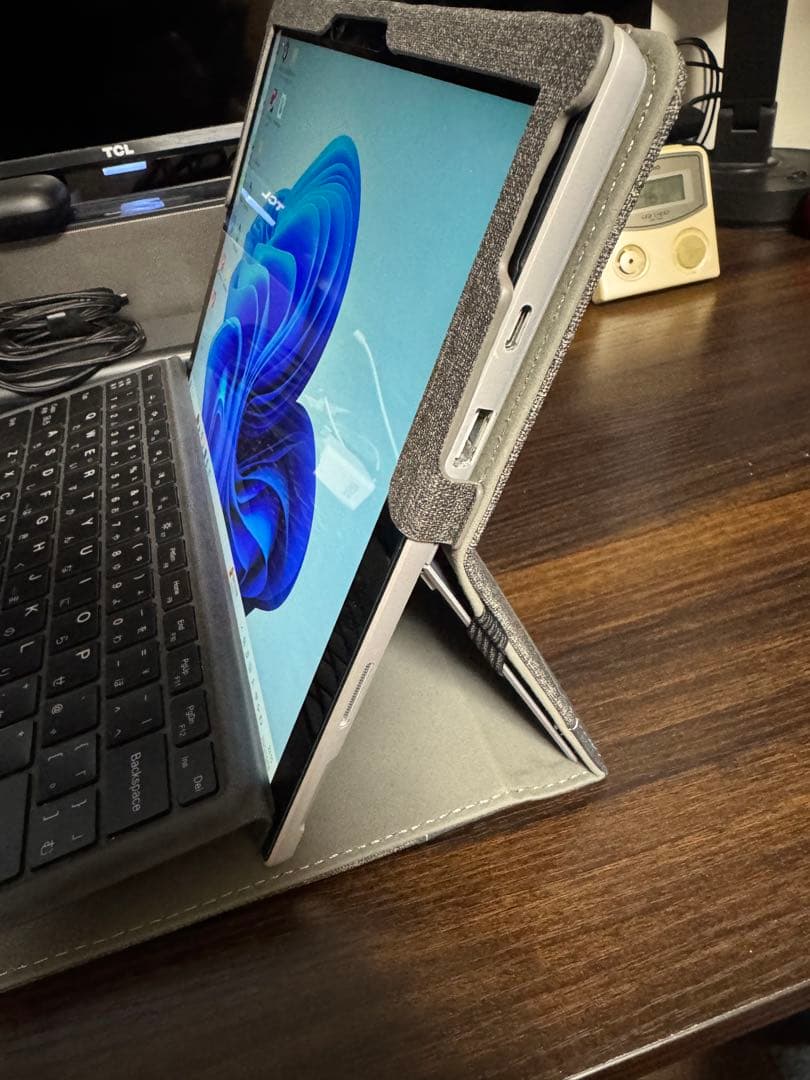 Windowsタブレット本体 Microsoft Surface Pro 7 Core i5 8GB