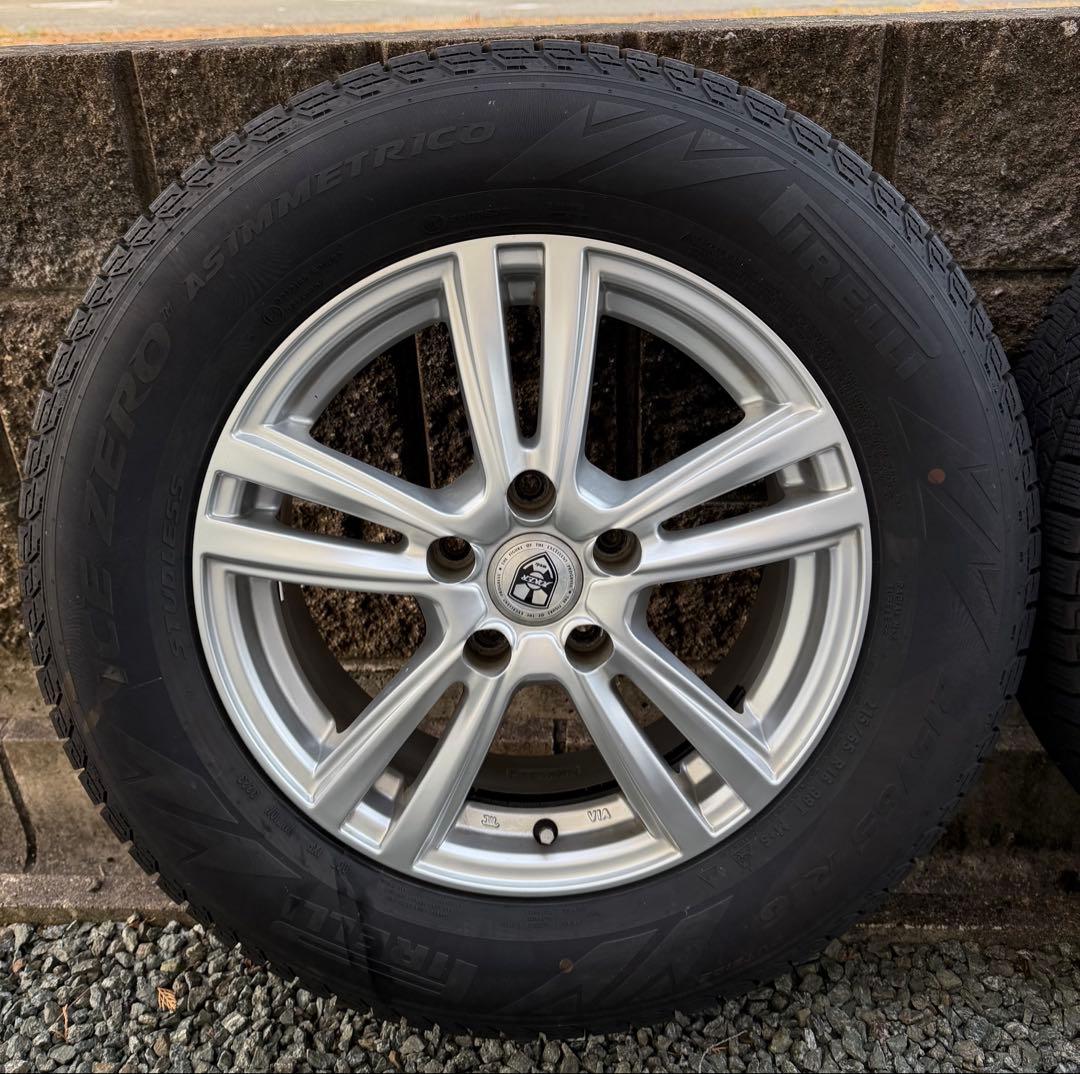 送料無料！215/65R16 2023年製スタッドレスホイール４本