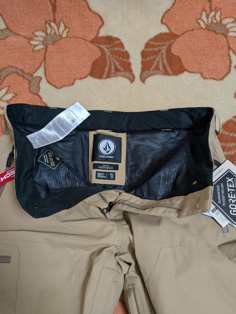 【新品未使用】VOLCOM L GORE-TEX セットアップ