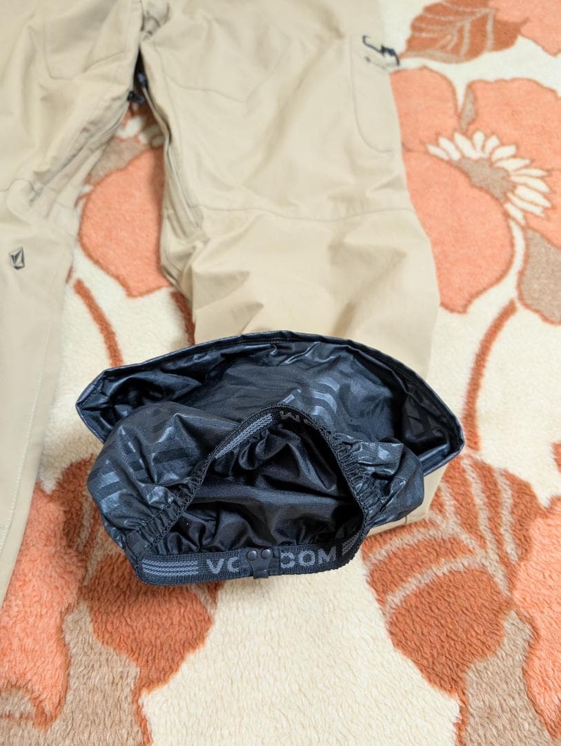 【新品未使用】VOLCOM L GORE-TEX セットアップ