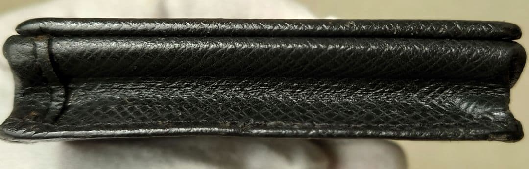 ルイ・ヴィトン ケース タイガ 黒 LOUIS VUITTON 小銭入れ