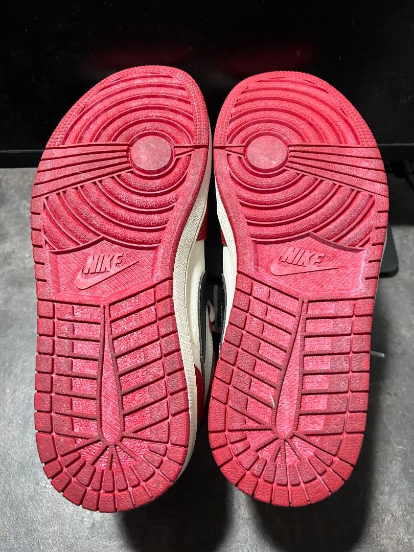 ルパン三世Air Jordan 1 high OG lost&foun