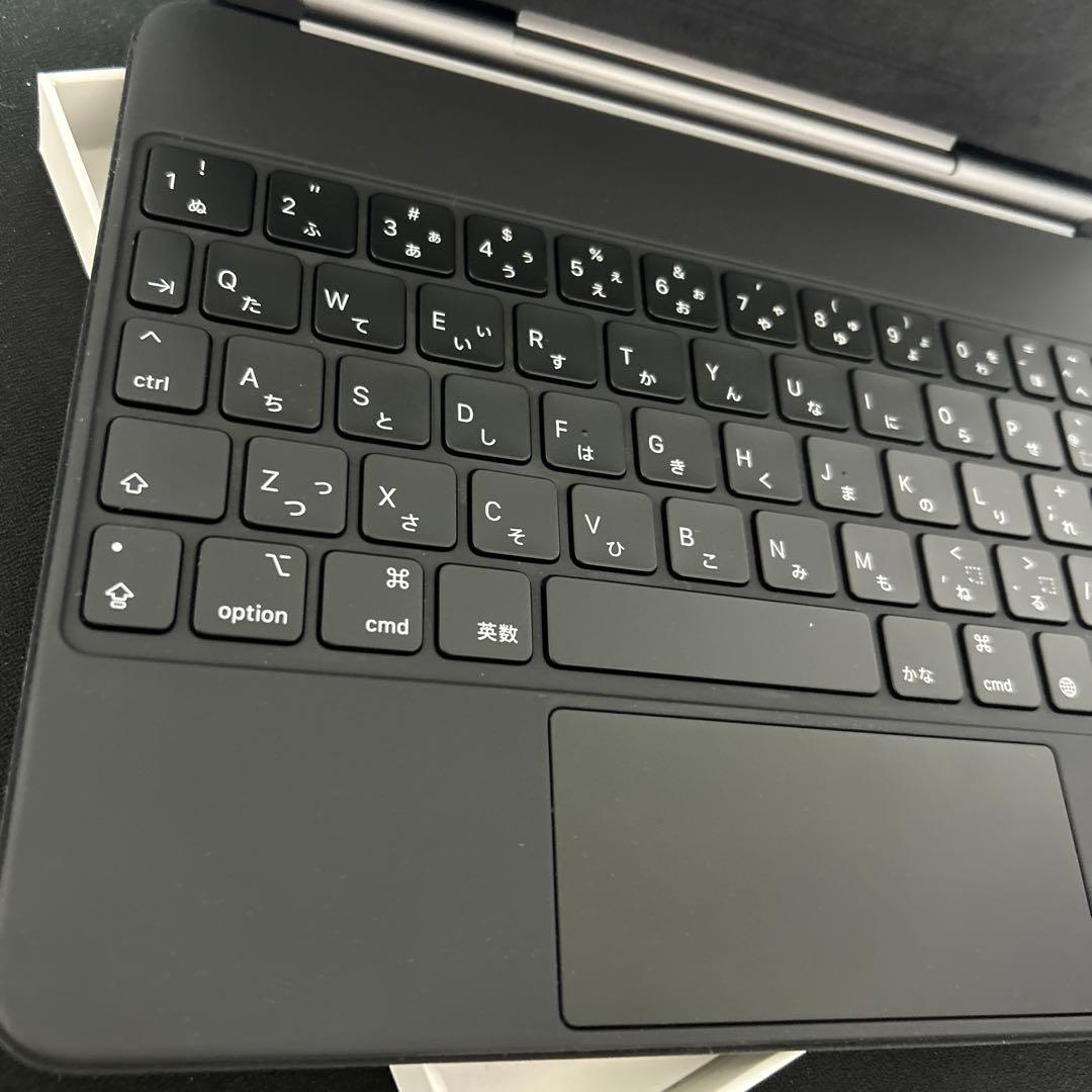 美品　純正　Magic Keyboard 11インチ　日本語　黒　ブラック