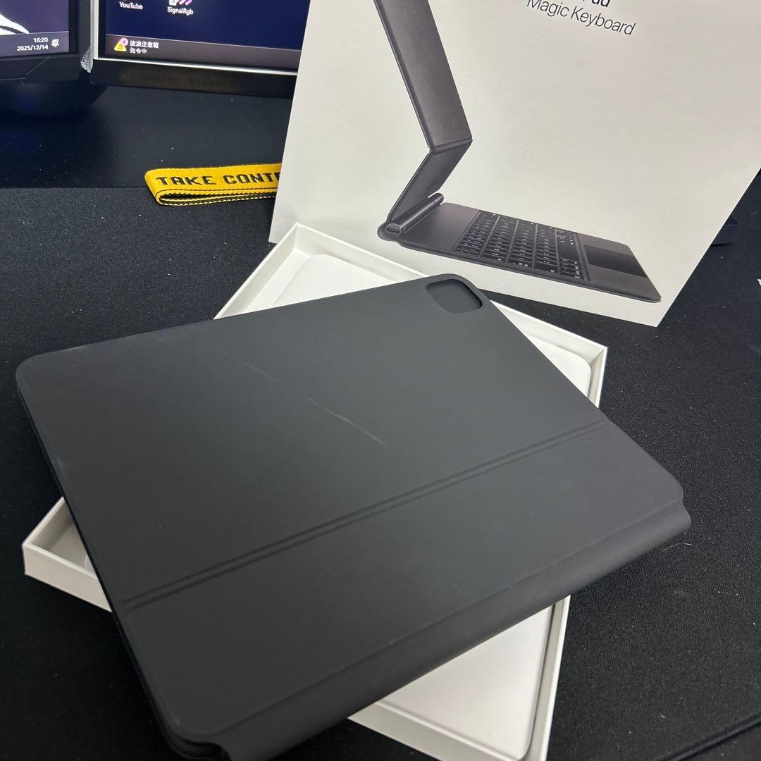 美品　純正　Magic Keyboard 11インチ　日本語　黒　ブラック