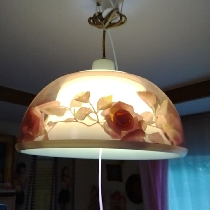 天井照明　造花入り　ピンク　昭和レトロ