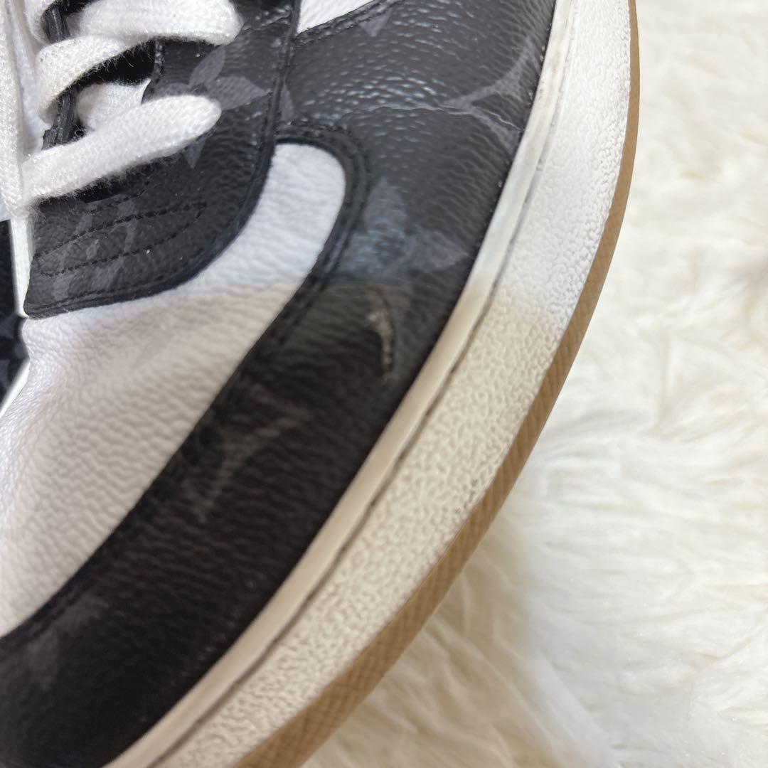 LOUIS VUITTON　MIDカット スニーカー　リヴォリライン