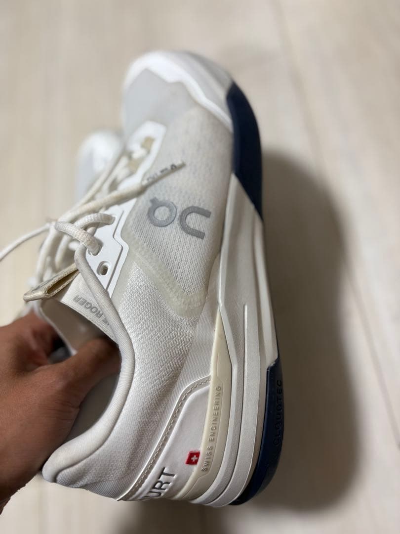 シューズ(男性用) On THE ROGER Advantage Pro Clay Men