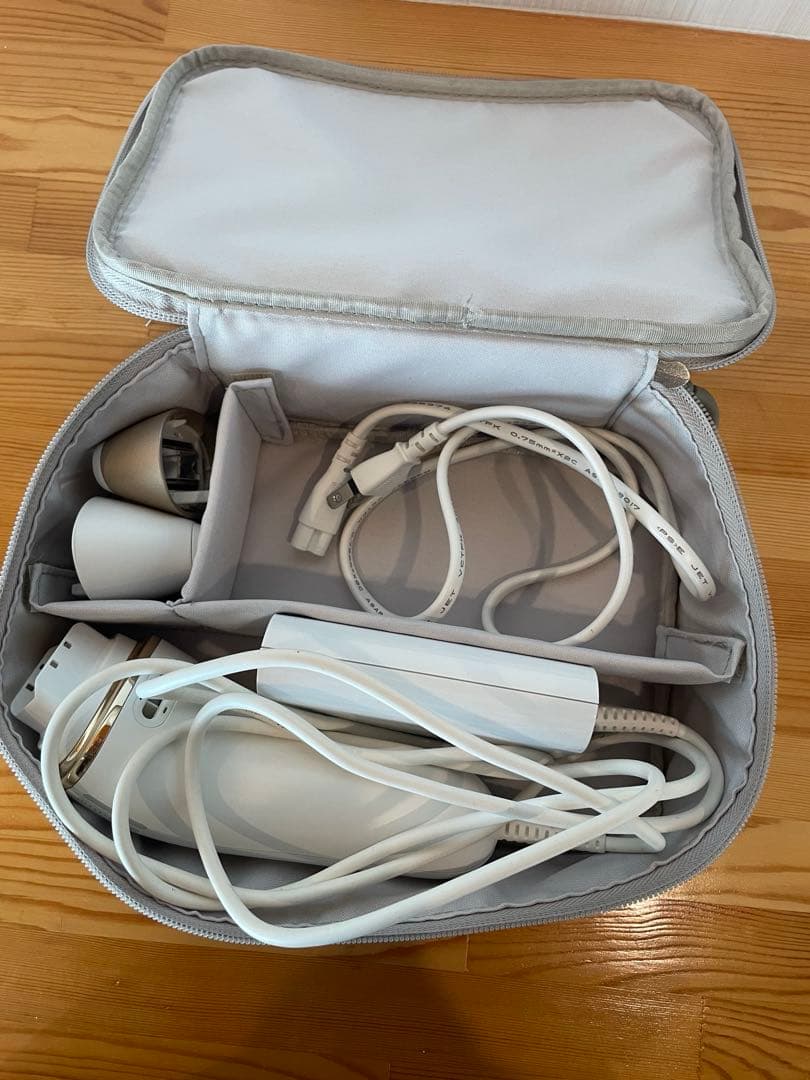 【ケース付き】ブラウン 光美容器 シルクエキスパート Pro5