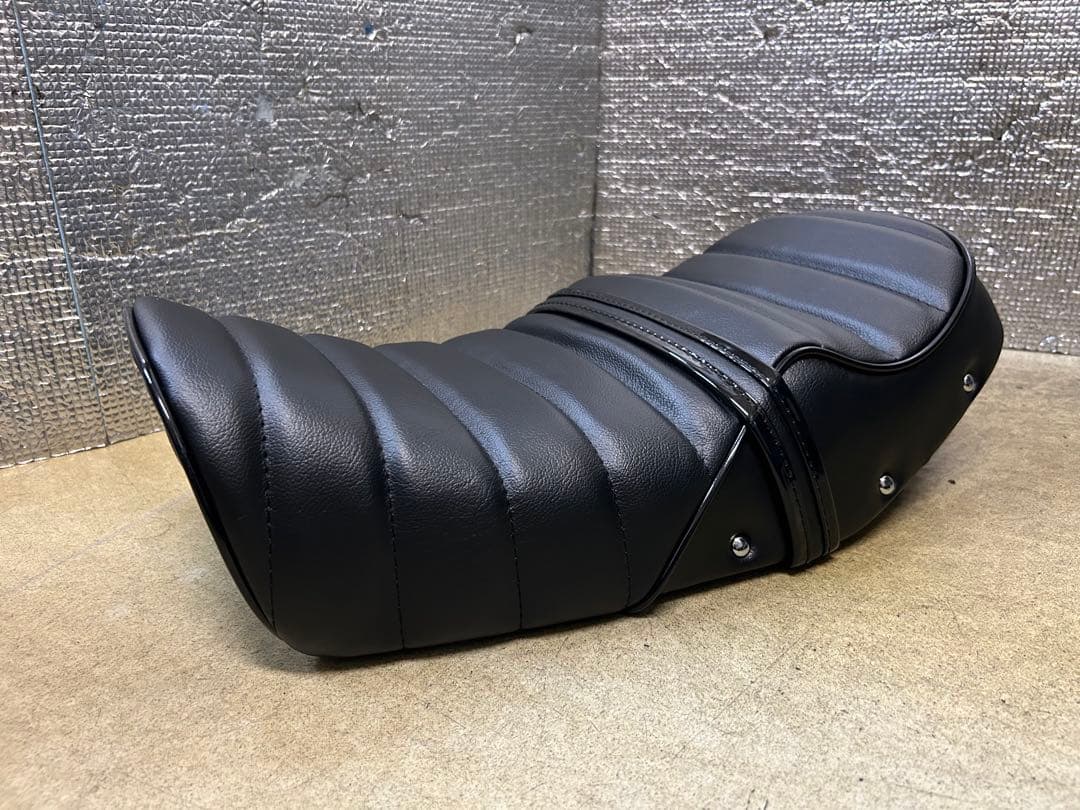 送料無料☆新品☆エイプ50用あんこ抜きタックロールシート☆完成品☆リベット付☆