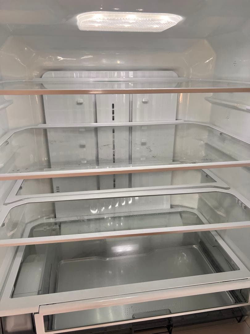 【在庫一掃セール】TOSHIBA 冷蔵庫 GR-W550FH 2024年製