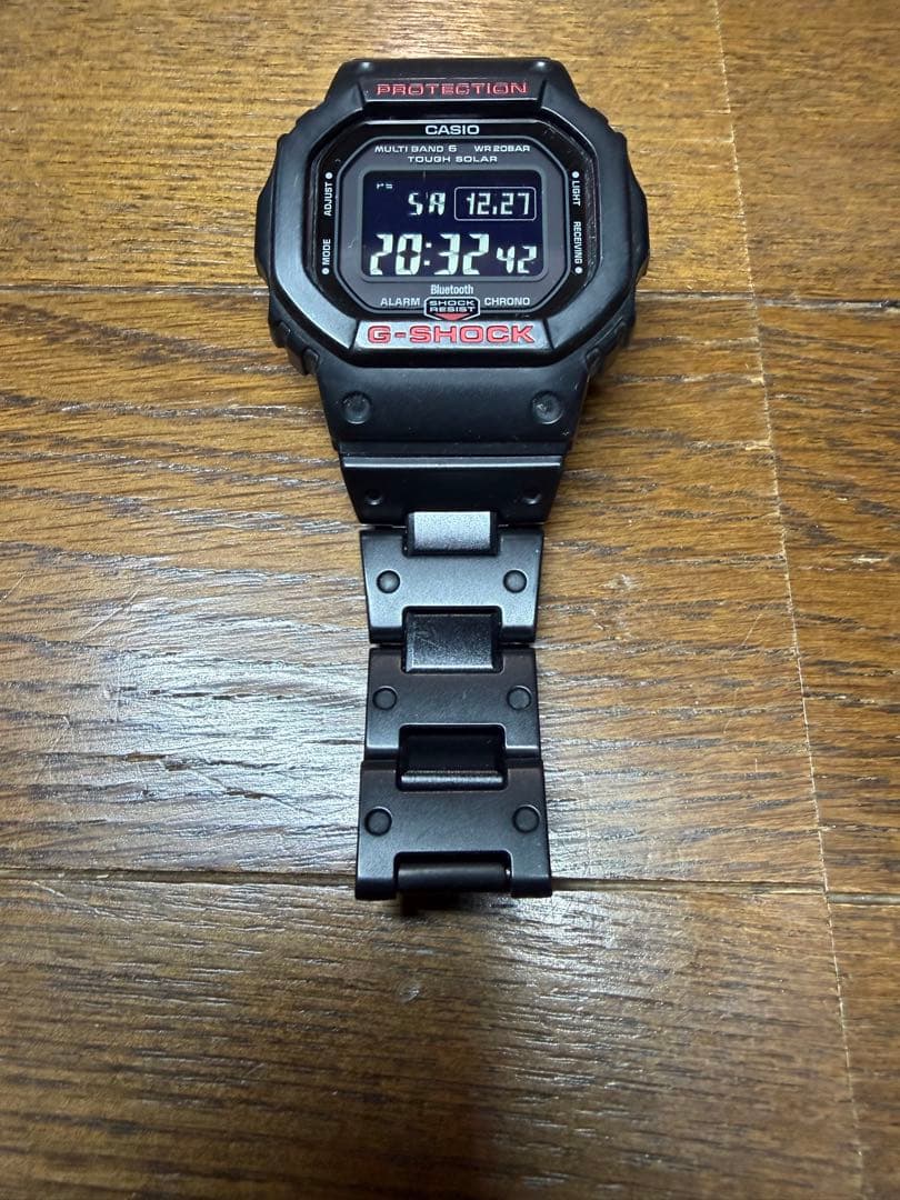 CASIO G-SHOCK GW-B5600HR-1JF 電波ソーラー