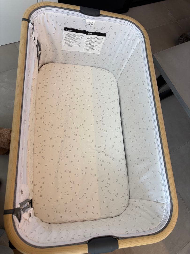 りい　HZDMJ ベビーベッド