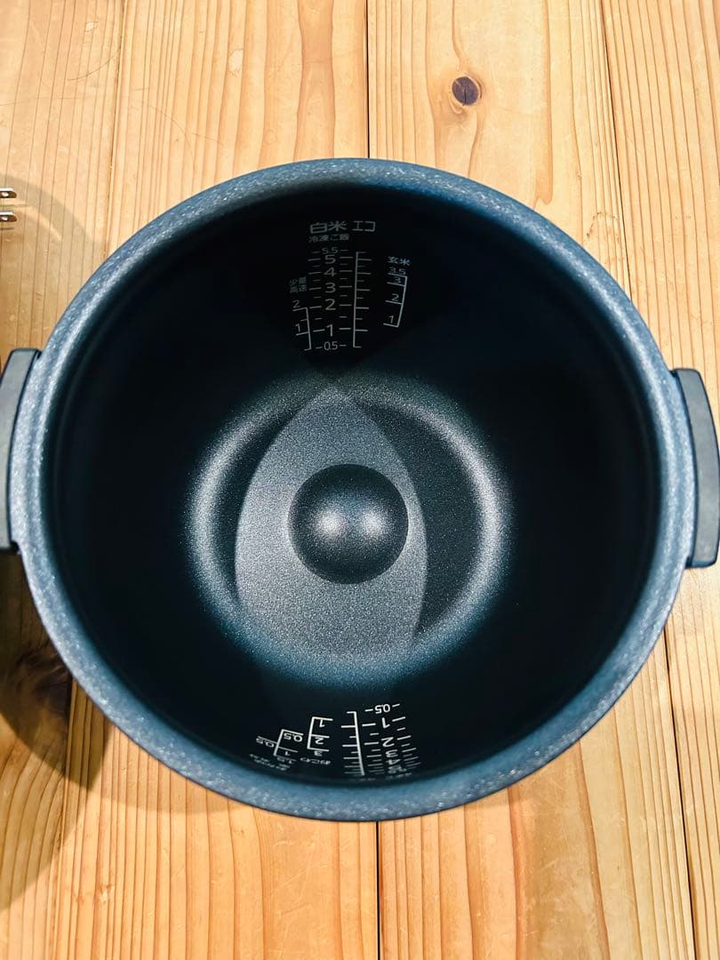 【最終値下げ】 ★美品★ TIGER IH炊飯器 ブラック 取扱説明書付き