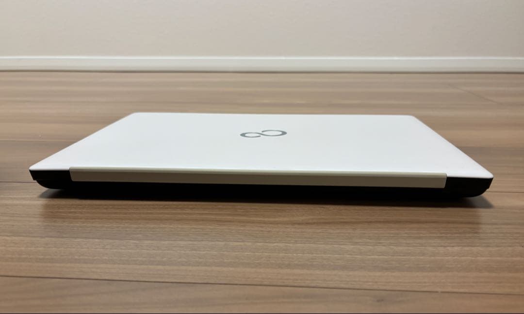 Windowsノート本体 FMVA500FW2