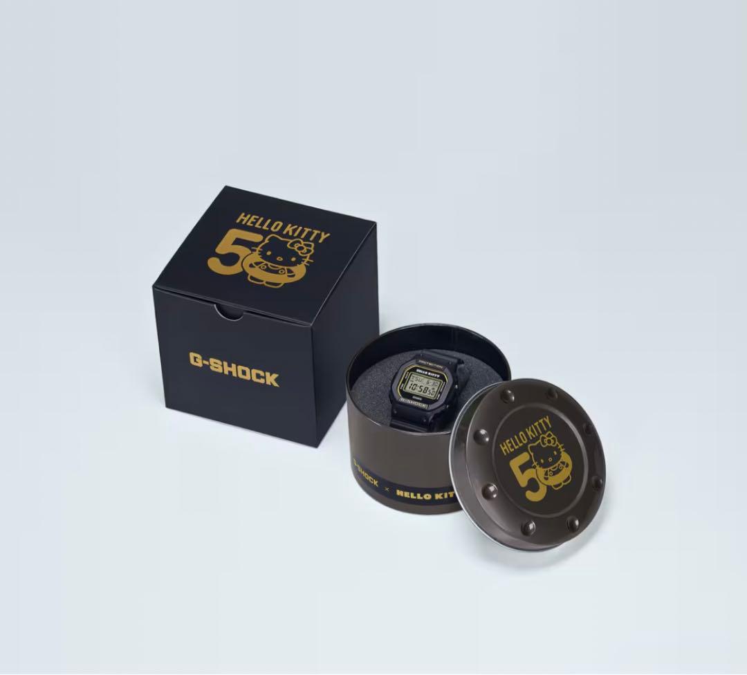 CASIO G-SHOCK x HELLO KITTY デジタル腕時計