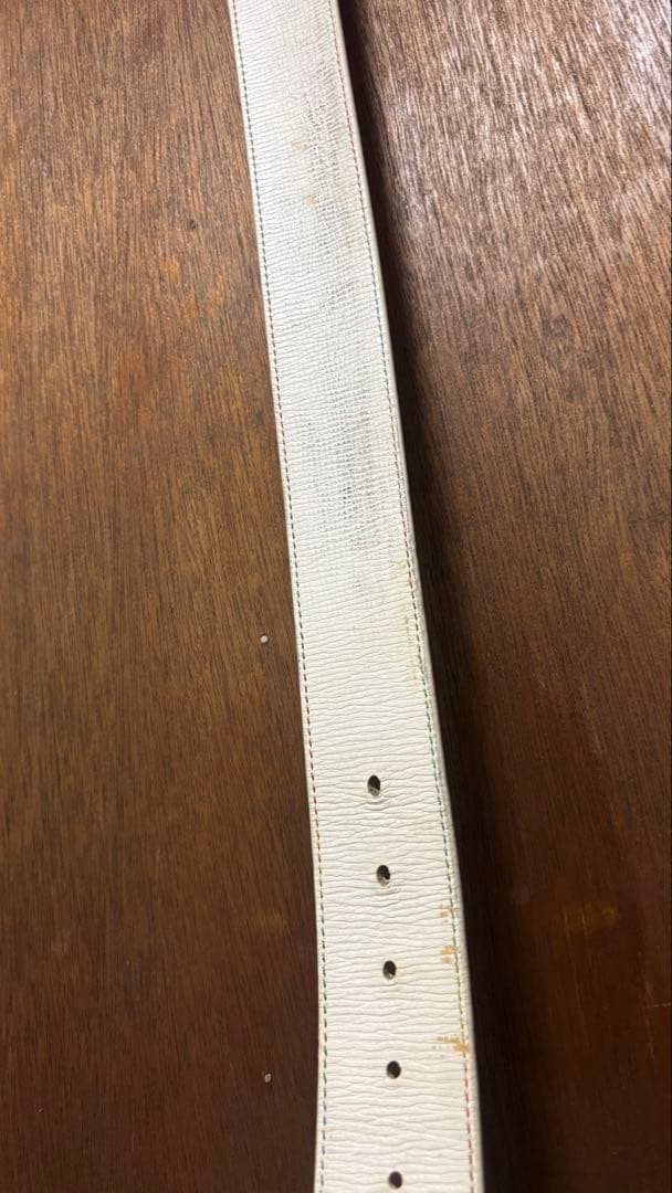 FENDI ホワイトレザー マルチカラーベルト