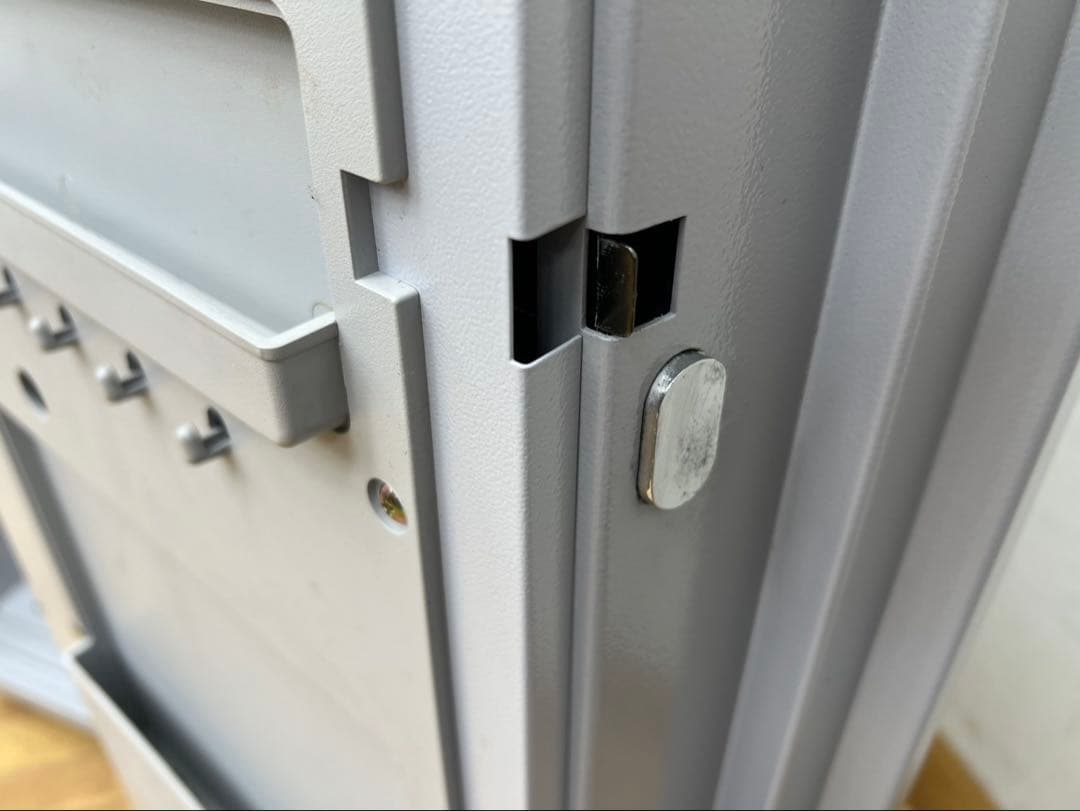 窝*头様 SK323☆ダイヤセーフ☆耐火金庫☆ETS130☆業務用☆24年☆テン