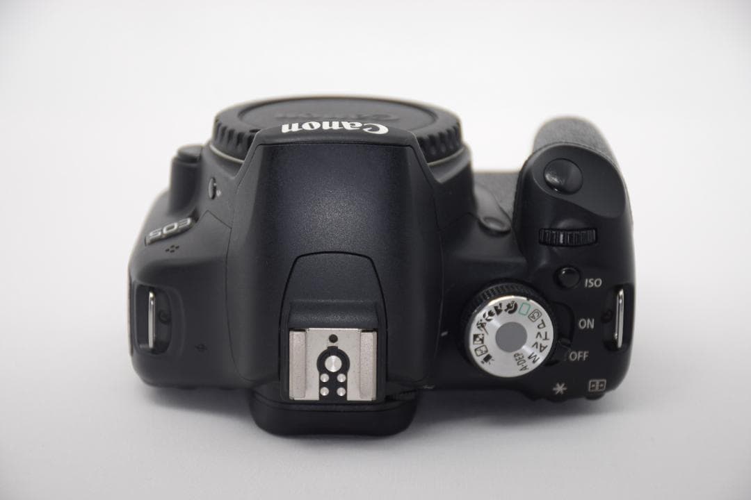 ⭐届いてすぐ使える⭐ Canon Kiss X3 一眼レフカメラ 人気機種 入門