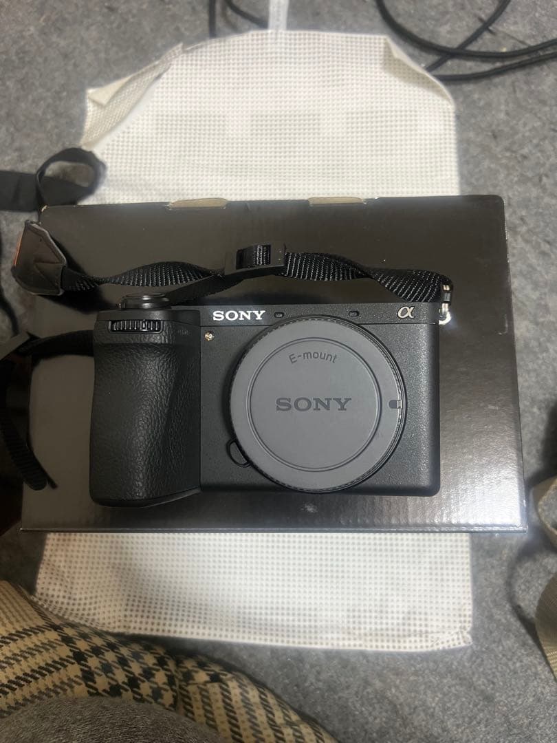 SONY α6700 高倍率ズームレンズキット単焦点レンズ