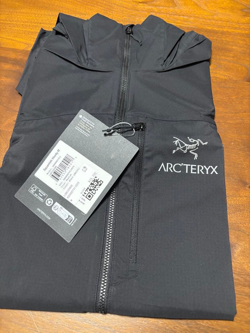 スコーミッシュフーディ　ブラック　Mサイズ