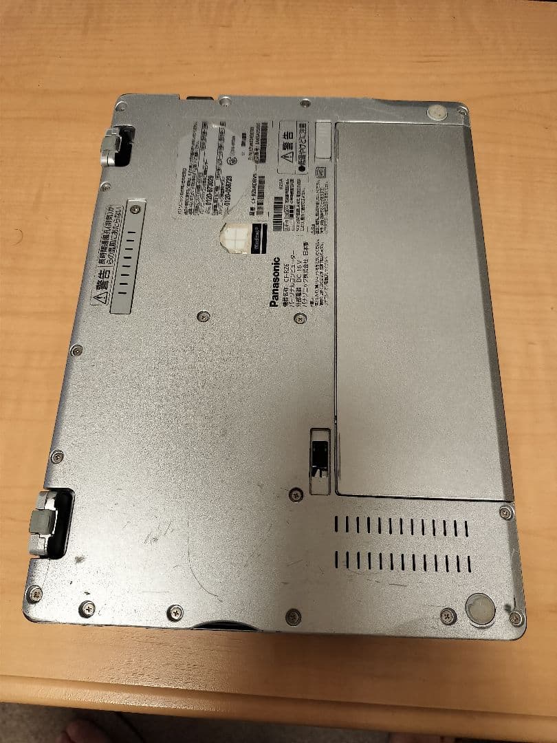 U*I様 panasonic cf-rz6 動作品ジャンク