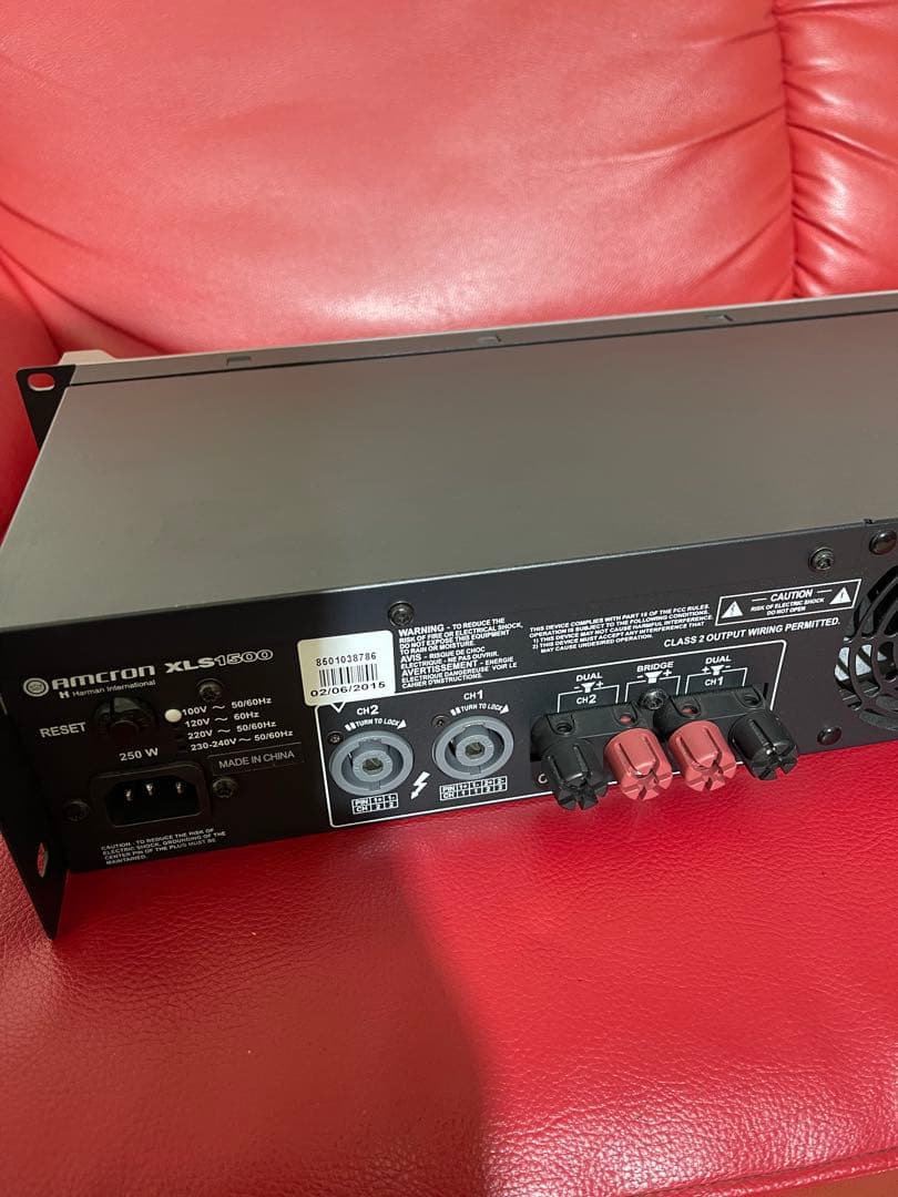 アンプ Amcron XLS1500