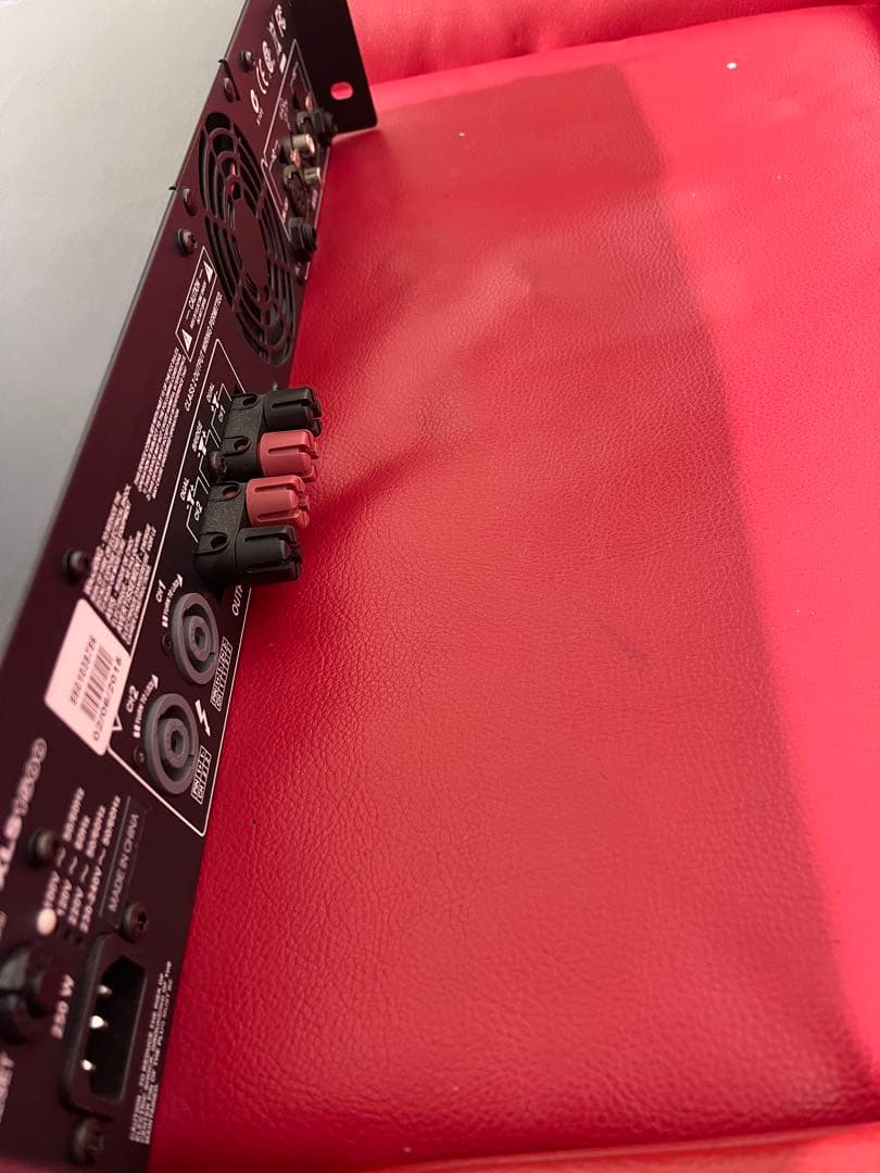 アンプ Amcron XLS1500