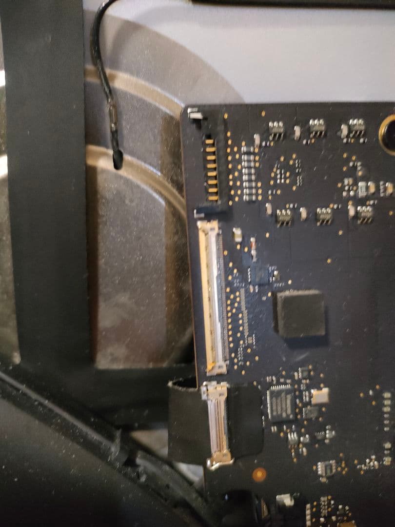 iMac 2116 21.5 メモリ32GB SSD約500gb.最強i7改造