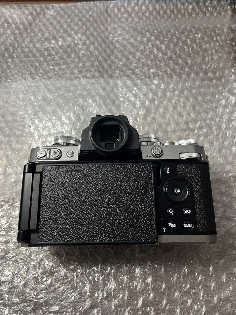 Nikon Zfc レンズキッド