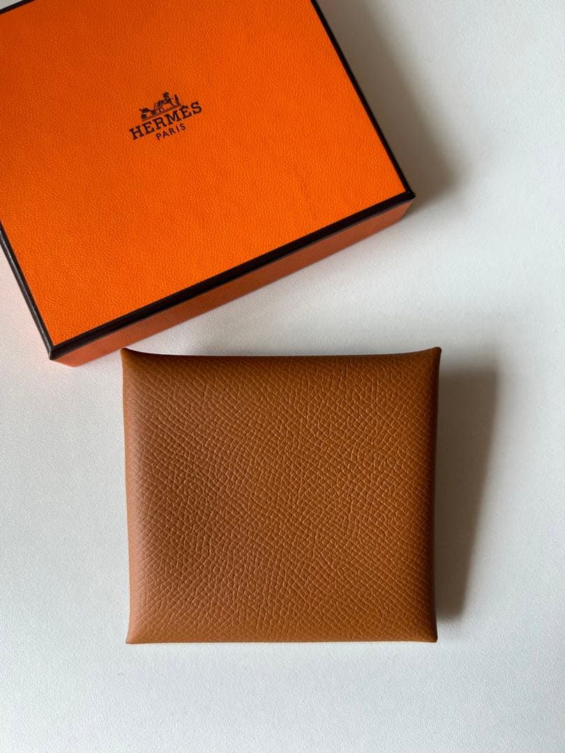 新品未使用★HERMESバスティア ケース　キャメルブラウン