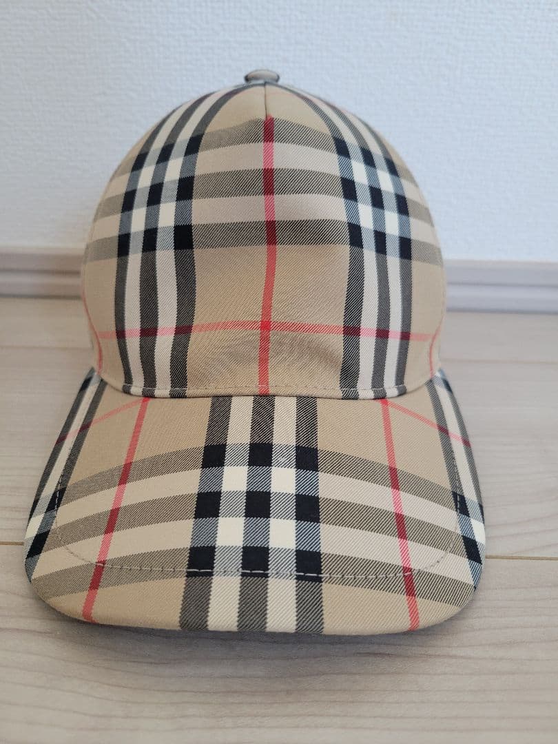 期間限定出品！BurberryキャップSサイズ