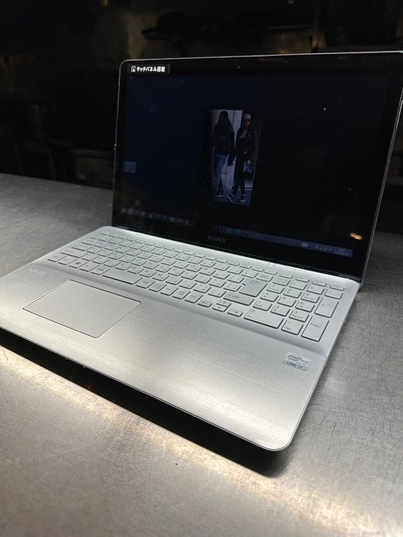 美品SONY VAIO シルバー ノートPC Windows8.1